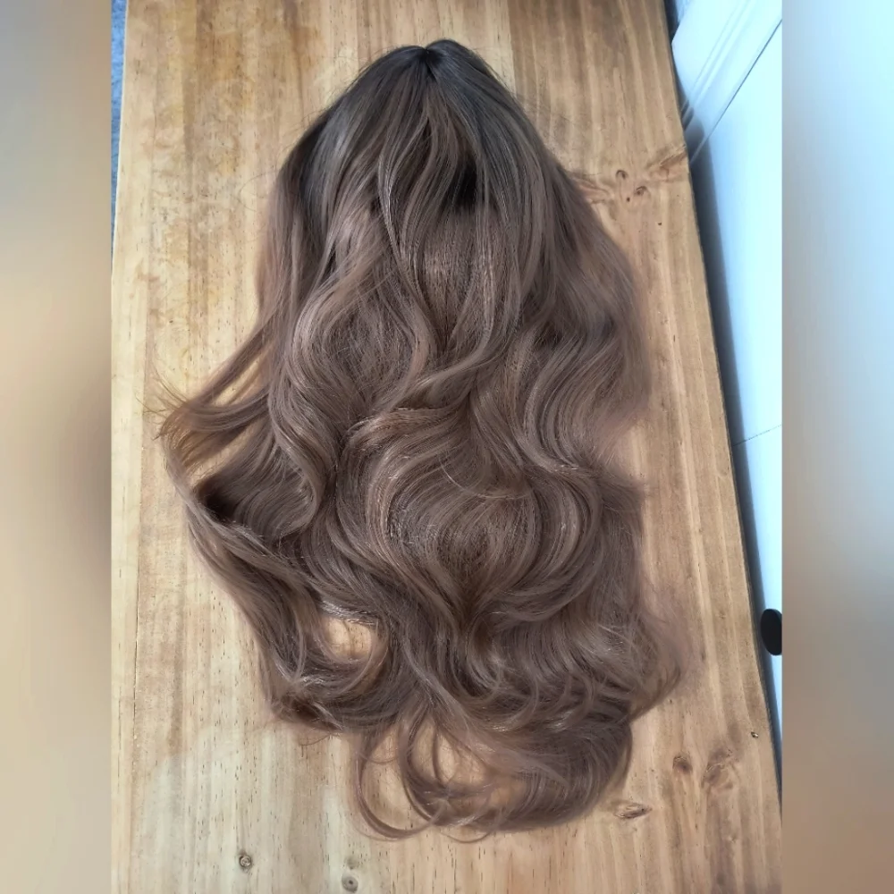 Light Brown wig - Picture 1 of 5